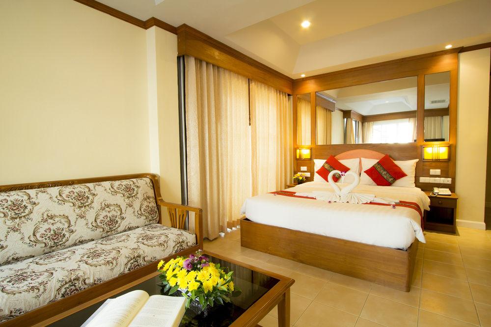 Chaba Kata Beach Hotel 外观 照片
