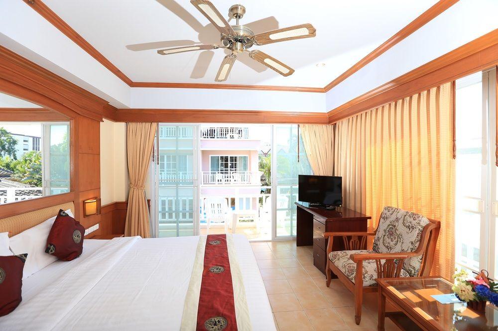 Chaba Kata Beach Hotel 外观 照片