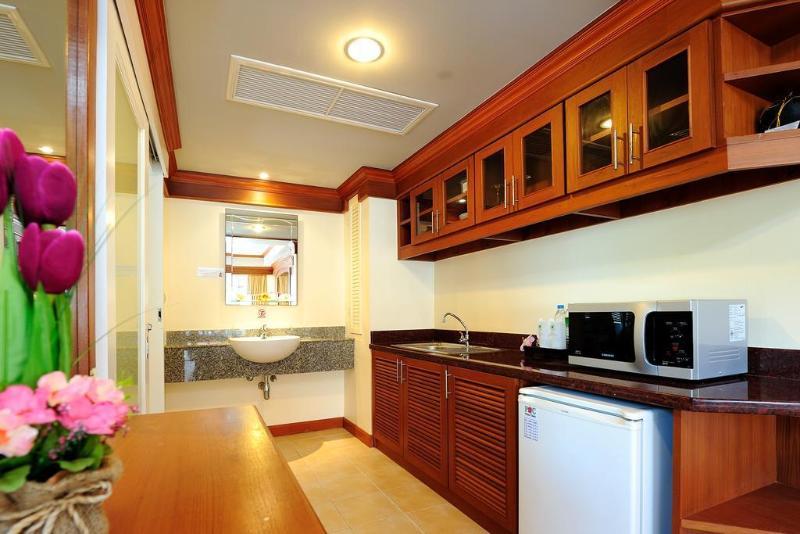 Chaba Kata Beach Hotel 外观 照片